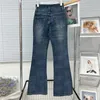 Ausgestellte Hosen Jeans Für Frauen Metall Buchstaben Abzeichen Denim Hosen Luxus Mode Hosen Streetwear