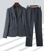 Robe de deux pièces Corée Haute Qualité Automne Hiver Formelle Dames Gris Blazer Femmes Costumes Vêtements De Travail Uniforme De Bureau 5XL Taille Jupe Veste Ensembles 230914