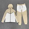 Män spårdräktdesigner Sweatsuit Womens Mens Track Suit 2xl Thin Tech Fleece Spring Autumn Joggers Jacket Tvåbit Set Sport Långärmkläder