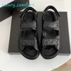 Designer Dad Sandal Daddy Slides Luxo 100% Real Couro Caviar Couro Tamanho 35-42 Mulheres Acolchoadas Sapatos Verão Primavera Denim Interlocking Logo Grandad Sandálias Com Caixa