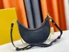 High quality Luxury designer Croissant bags shoulder hobo designer Purse Metal Chain half-moon baguette underarm Handbag crossbody Collection free shipp