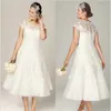 Czysty koronkowe suknie ślubne z iluzją dekoltu krótkiego rękawu długość ślubna suknie ślubne aplikacje 2015 Suknie ślubne plus size 234s