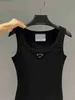 기본 캐주얼 드레스 2023 스프링 새로운 유럽 및 미국 스타일 패션 고급 깨끗한 삼각형 표준 양복 조끼 드레스 감각 L230916
