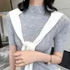 Kadın Sweaters İlkbahar ve Yaz 2023 En son yarı yüksek boyunlu kazak kısa kollu ince kesilmiş üst elastik kazak ince örgü tişört