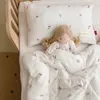 毛布を包む赤ちゃんの冬のキルトキッズコットンモスリンコンフォーターベアオリーブバニー刺繍厚い暖かい毛布幼児睡眠カバー230915