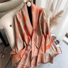 20% rabatt på Alfabetet Cashmere Autumn Winter New Westernized Style Versatile Tjock Air Conditioning Shawl Long and Thicked Sharf {Category}