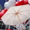 Modedesigner paraplyer lyxguld rose handtag vitt paraply med box256s