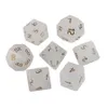 Cristal blanc naturel polyédrique pierres précieuses en vrac dés 7 pièces ensemble donjons Dragons cristal dés ensemble mdn RPG jeux ornements Spot marchandises en gros accepter personnalisé