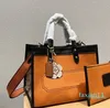 Designers väskor tygväska klassiska handväskor begränsad hög kapacitet rese shopping axel väska praktisk leverans små fyrkantiga förpackningar bra