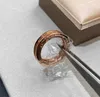 2023 luksusowa jakość urok punkowa pierścionek z diamentem i słowami w 18 -karatowym różowym złotym platole