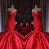 Luxe Dubaï rouge perlé sirène robes De mariée 2020 dentelle cristal trompette robes De mariée Royal Train chérie Robe De Mariee225p