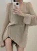 Damenpullover Mode-Sonnencreme-Pullover Femme Koreanischer V-Ausschnitt Off-Shoulder-Design Tops Lose Allgleiches Lässiger Einfarbiger Pullover ZY7132