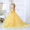 Abiti da ragazza Abito giallo a fiori gonfi per matrimoni eleganti Abiti da ballo per la prima comunione di spettacoli di applique per feste di compleanno per bambini