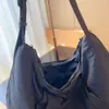 Bolsa de grife feminino de algodão macio bolsa bola cosmética Half lua com bolsas de ombro preto bolsas de ombro preto