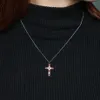 Simple Ruby Diamond Cross Pendentif Réel 925 Sterling Silver Party Pendentifs De Mariage Collier Pour Femmes Hommes Moissanite Bijoux Cadeau2434