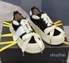 Sneakers Luxury New Decorated Arrow Lace-Up Stitching Sneakers bekväm duk