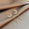 Boucles d'oreilles de luxe en forme de lune dorée brillante, longues, à la mode, strass, goutte croisée pour femmes, accessoires de bijoux, Dangle Chandelier269L, 2021