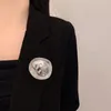 Spille Spilla rotonda alla moda Spilla irregolare metallica di grande dichiarazione per spille di gioielli geometrici da donna unici