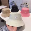 المصممين للنساء دلو القبعة Casquette BOB WIDE BRIM HATS SUN منع بونيه قبعة بيسبول CAPBACKS SNAPBACKS في الهواء الطلق لباس بينيز AAA جيد {الفئة}