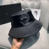 Дизайнерская мужская женская панама Casquette Bob Шляпы с широкими полями Солнцезащитная шапка-бини Бейсбольная кепка Snapbacks Платье для рыбалки на открытом воздухе Шапочки AAA хорошо {категория}