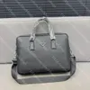 Designer masculino bolsa para portátil de alta qualidade couro genuíno saco computador clássico triângulo masculino crossbody maleta grande capacidade bolsa negócios