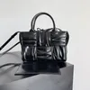 高級デザイナーミニアルコトートバッグ女性クロスボディバッグ洗練されたカルフスキンレザーミラー品質レディハンドバッグブラック財布