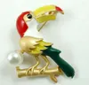 Brooches High Quality Parrot Men Women Suits Dress Hat Collar Brooch Pins Scarf Buckle Party Weddings Banquet Gifts W30