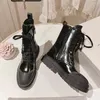 디자이너 브라운 바이커 플랫 부츠 첼시 부츠 가죽 신발 타이어 짧은 부츠하던 부츠 여성용 고급 브랜드 공장 신발