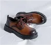 Neue Männer solide schwarze Derby Schuhe lässig geteilte Leder Oxfords Männliche Plattform Dress Schuhe Business Schuhe Vintage Streetwear Schuhe für Jungen Party Schuhe 38-44