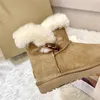 Buty projektantów dla kobiet Australia Tasman Tazz Kapcieczki platforma Slippera Snow Boot Fashion Ultra Mini Platform Boties Winter Suede wełna ciepłe futrzane kostki