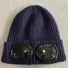 CP Två linsglasögonglasögon Beanies Män stickade hattar Skull Caps Outdoor Women Uniesex Winter Beanie Black Grey Bonnet Gorros697983236P