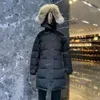 Kanada Kış Dış Mekan Kadınlar Orta Uzunluk Uzun Knalı Kapşonlu Soğuk ve Rüzgar Proof Isıtma Ceket Ceket% 90 Kaz Down Boyutu S-XXL257