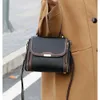 HBP Moda Orijinal Deri Kadın Çanta Crossbody Omuz Çantası Kadınların Yüksek Kapasitesi Gelişmiş Çanta 01