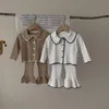 Conjuntos de roupas 7 7 bebê conjunto 2023 outono infantil concha de malha split terno contraste cardigan sino bottoms casual menina duas peças 230915