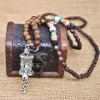 ganze Yumfeel handgefertigter Nepal-Schmuck buddhistische Mala-Holzperlen-Anhänger-Halskette Ethnische Hornfisch-lange Statement-Halskette für Wo276S