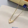 Designer Jewelry Gold Letter Necklace Bracelet Women's Collarbone Chain Valentine's Day Girlfriend Mom Gift