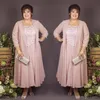 Light Pink Chiffon Mother of the Bride Dresses Elegant Lace Appliqued 3 4 Sleeve Groom Pantsuit With Jacket 2 Pieces Plus Size279z