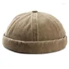 Basker Docker -hatten utan däck Beanie Manlig studentstil tvättades ärmlös kille i Port Cufflink