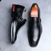 Chaussures d'affaires décontractées rétro pour hommes en cuir microfibre bout carré boucle à enfiler robe pour hommes appartements de bureau hommes fête de mariage Oxfords pour garçons chaussures de fête