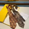Herrbokstäver slipsar Silkband mönster trycker Jacquard Party Bröllop Sticking Fashion Design med låda