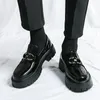 Мужские деловые модельные туфли, черные, с круглым носком, на толстой подошве, модный тренд, классический универсальный британский стиль