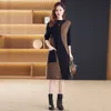 2023 Tasarımcı Kontrast Renkli Sökümler Elbise Sonbahar Kış Uzun Kollu İnce Elegant Örme Jumper Elbiseler 2023 Kadın Moda O boyun İnce Tatil Partisi Midi Frocks