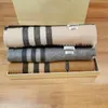 2023 Cashmere Scarf Designer Scarves Winter Men Women Quality Soft Thick Shawl Scarfs Fashion Scarve 4 Season Foulard