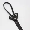 Neck TIES BELE Den högsta versionen P Brand Designer Luxury Triangle Label Inverterad Triangle Metal Bow Tie för män och kvinnors högsta kvalitet har 13 valfritt