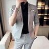 Abiti da uomo Blazer Pant / 2023 Summer Fashion Mezza manica Lettera Stampa 2 pezzi Uomini di alta qualità Formal Office Party Casual Tuxedo