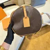 Satchel Petite Boite Chapeau Boite M45647ラウンドバッグクロスボディクラッチラグジュアリーデザイナー女性レザーハンドバッグ化粧品茶色の花のメンズトートファッションショルダーバッグ