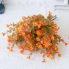 Collezione di piante di eucalipto simulato di fiori decorativi per ghirlande appese a parete, decorazioni per la festa nuziale domestica