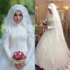 Vintage Muslim Ball Gown Wedding Dresses Long Sleeves High Neck Floral Lace Flower Bridal Gowns Saudi Arabia Islamic Wedding Dress266u