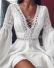 Robes décontractées basiques Robe trapèze courte pour femmes, mini robe, blanc, noir, rouge, manches longues, couleur unie, volants, patchwork, mousseline de soie, printemps été, col en V, L230918