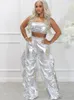 Kvinnors träningsdräkter Gold Sliver Metallic Birthday Outfit Två Peice Set Club Party Crop Top and Pants Streetwear Hip Hop Rave Festival Outfit 230918